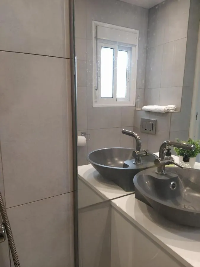 Apartamento Acogedor y moderno estudio en Capuchinos Málaga